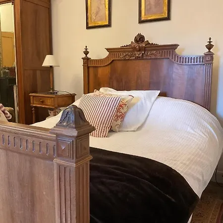 Manoir Sainte Cecile Mademoiselle * Juvigny-Val-d'Andaine